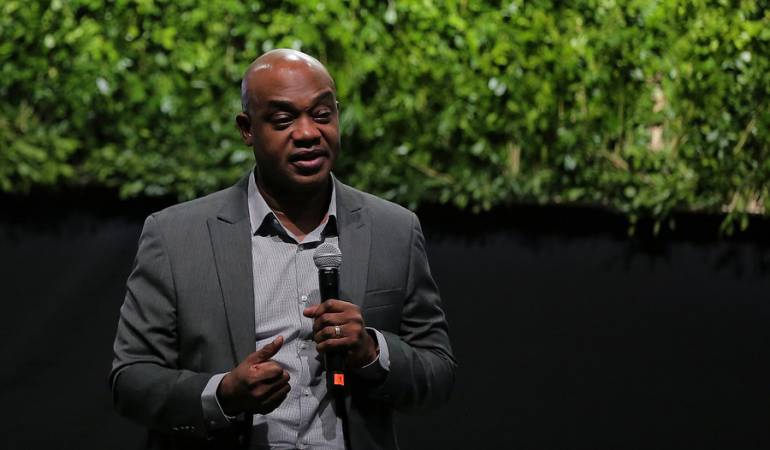 Luis Gilberto Murillo, Ministro de Medio Ambiente