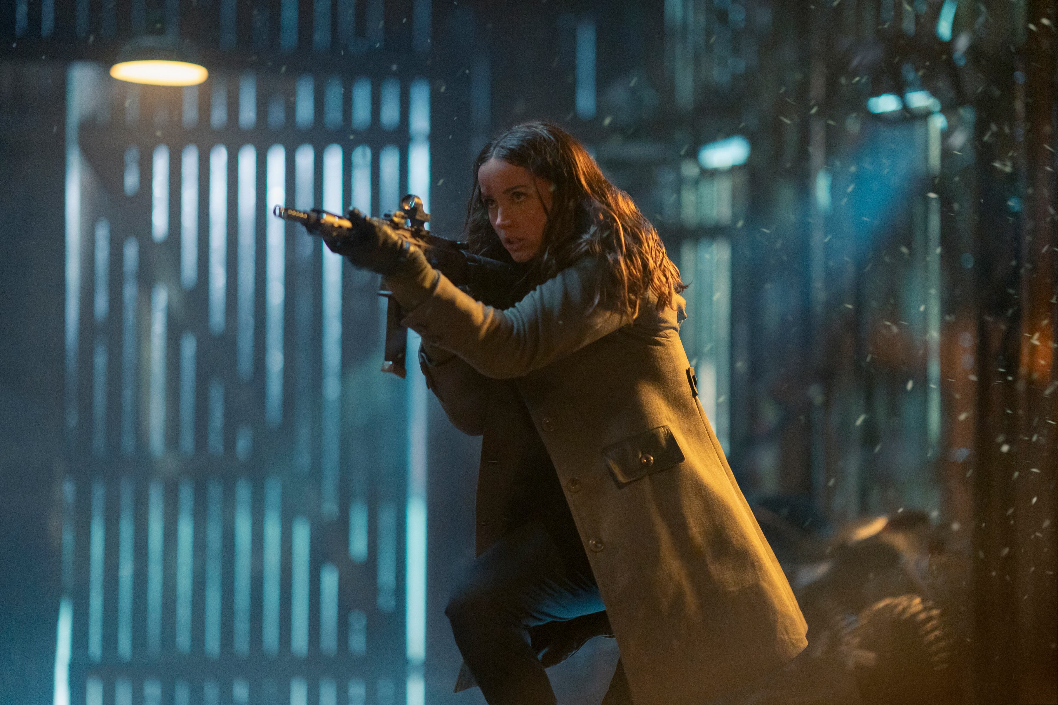 Ana de Armas es Eve in Ballerina. Photo Credit: Larry D. Horricks y Cine Colombia