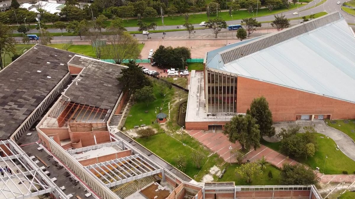 Reforzamiento de la Unidad Deportiva el Salitre terminó en pérdidas