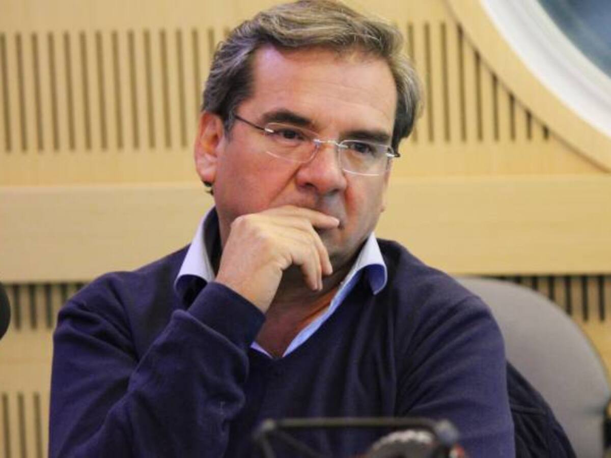 Puede haber algunos temas del acuerdo que no sean de plena aceptación en el Congreso: senador Varón