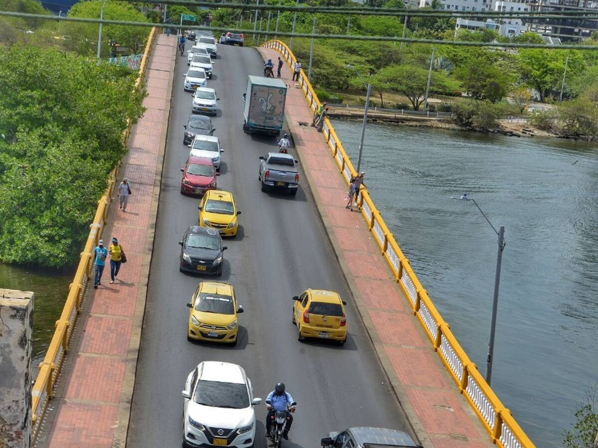 Por instalación de señalización, habrá cierres este domingo en el Puente Román