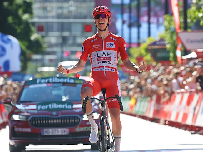 Tadej Pogacar consigue una impresionante victoria en la etapa 4 de la Vuelta a España 2026: resumen (Photo by Alexander Hassenstein/Getty Images)