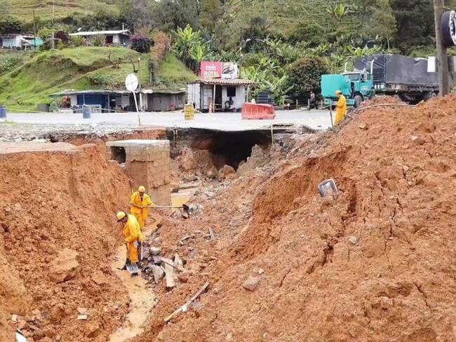 Cámara de Infraestructura cuestiona atención a crisis vial en Antioquia