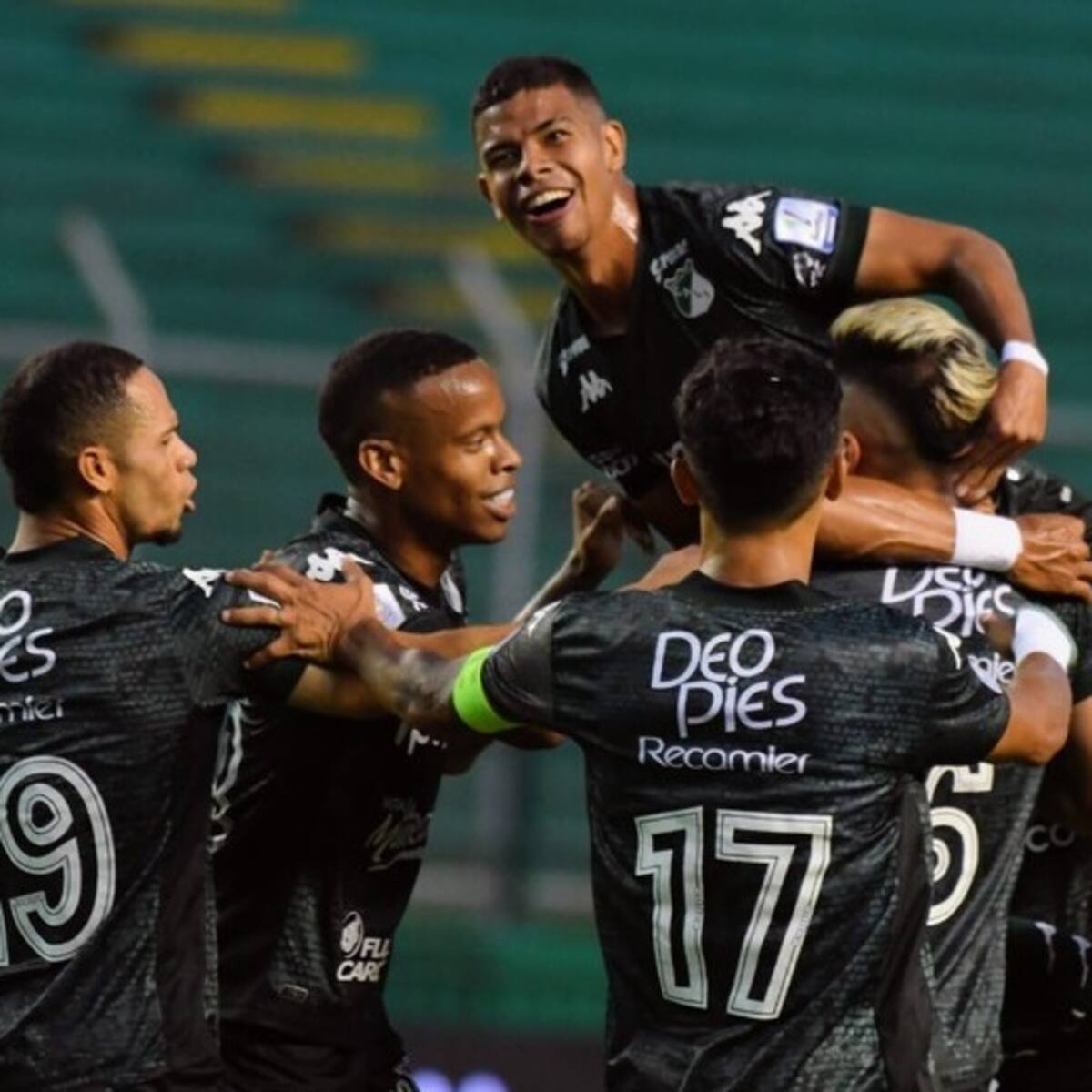 Reconocido técnico argentino se ofrece a dirigir el Deportivo Cali