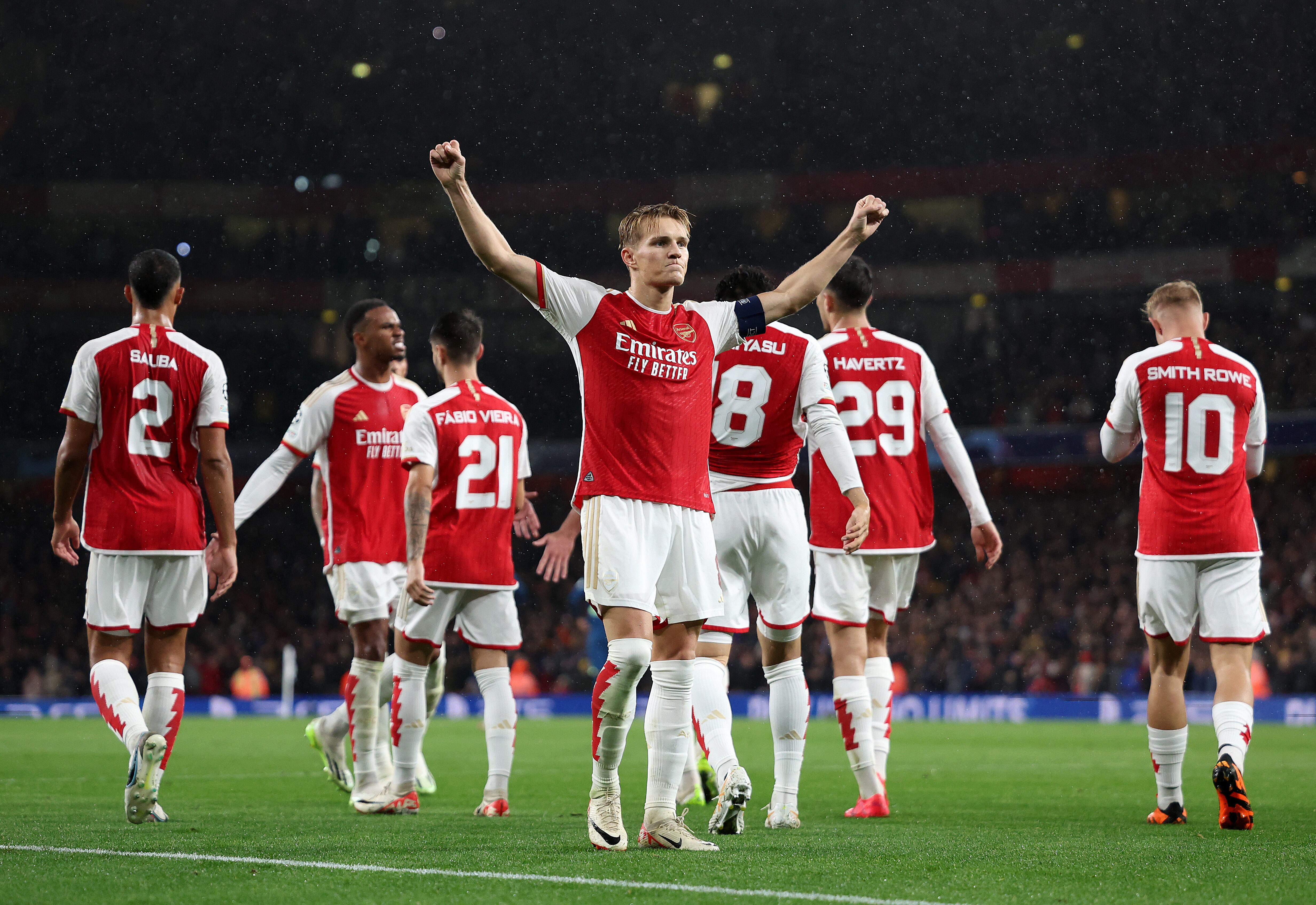 Martin Odegaard comandó la goleada del Arsenal en Champions. (Photo by Julian Finney/Getty Images)
