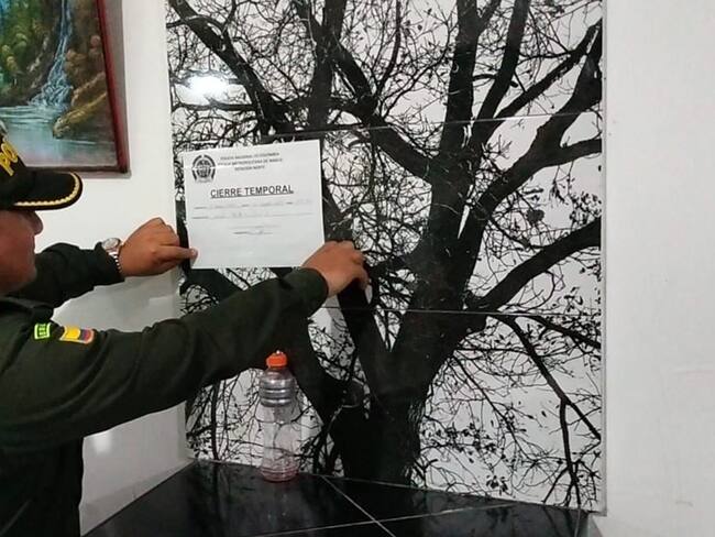 Cierre establecimiento de Ibagué