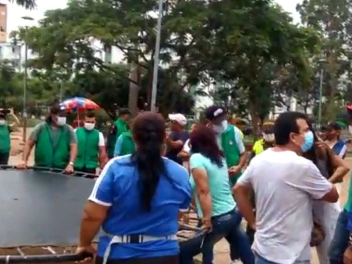 Otras versiones en caso de mujer atacada con taser en partes íntimas
