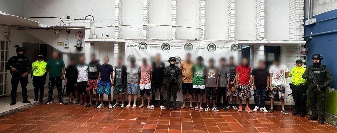 Capturaron a 18 personas, entre ellas alias “Cumbamba”, identificado como presunto cabecilla de esta organización delincuencial. Foto Policía Huila 