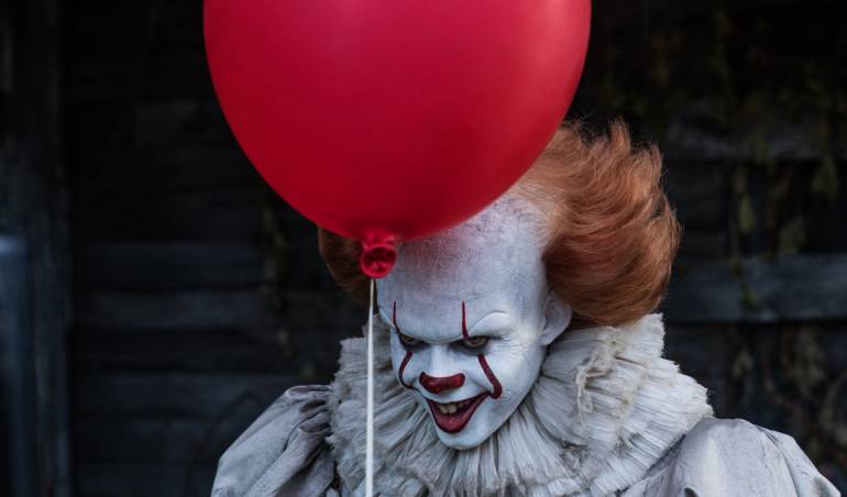 'IT'. 