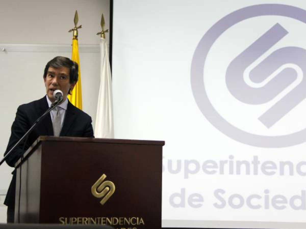 Con falsos correos de la Supersociedades buscan estafar a colombianos
