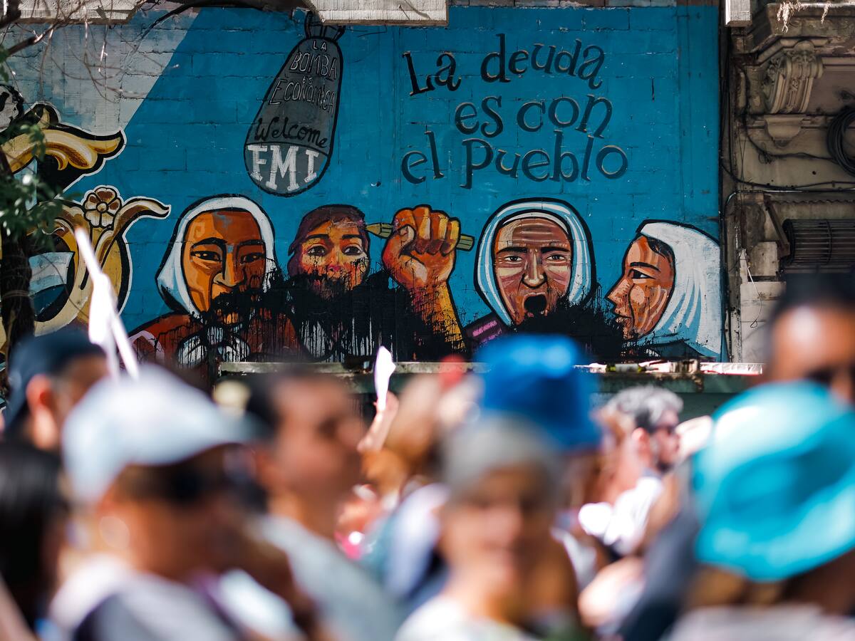 Javier Milei enfrenta su primera huelga general tras 45 días en el cargo