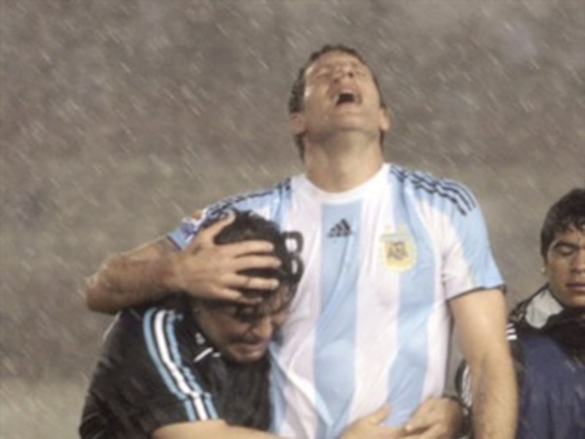 MUNDIAL/ Palermo podría quedar fuera del Mundial si prospera demanda de ex esposa