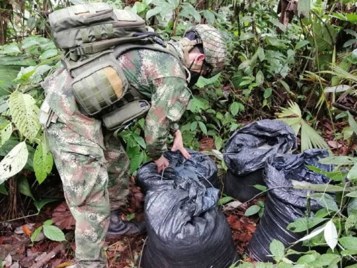 Destruyen en Putumayo tonelada y media de explosivos