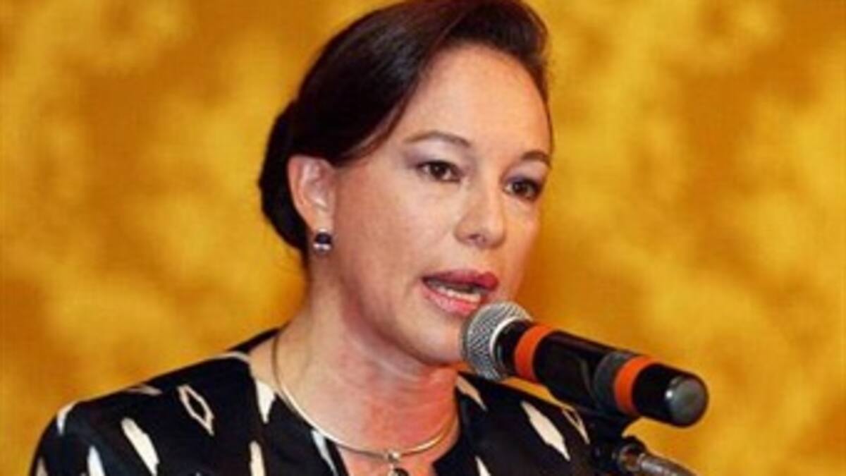 Ecuador califica como amenaza un eventual revés en el proceso de paz
