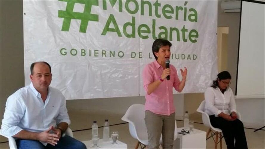 Senadora Claudia López, hizo fuertes críticas contra dos colegas.. Foto: La W.