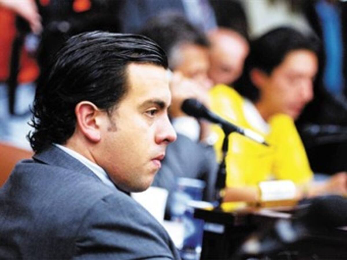 “Asistiré con entusiasmo a cualquier citación judicial”: Rodrigo Lara a Uribe