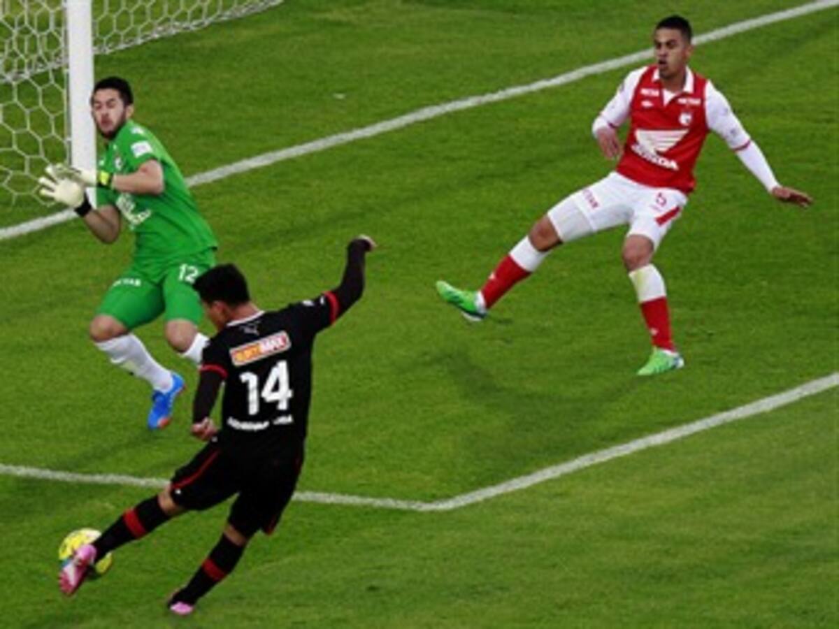 Santa Fe no sale de los empates, ante Medellín sumó el cuarto en línea