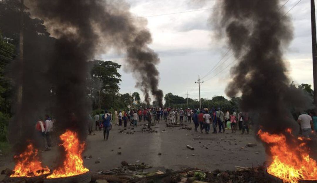 Bloqueo vía Medellín- Urabá marzo 2021