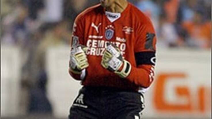 Miguel Calero anuncia su retiro del fútbol