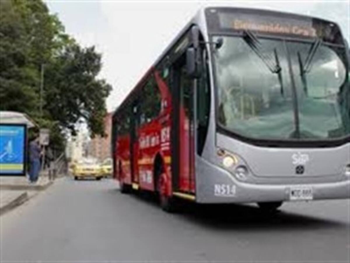 Conozca la nueva ruta C84-M84 que siguen desde hoy los buses híbridos
