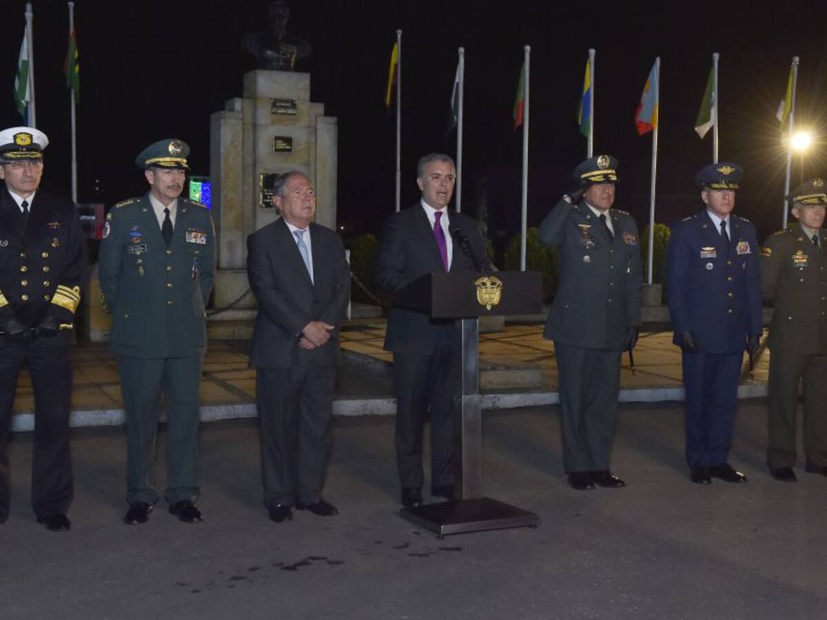 Hoy la nueva cúpula militar asume el mando