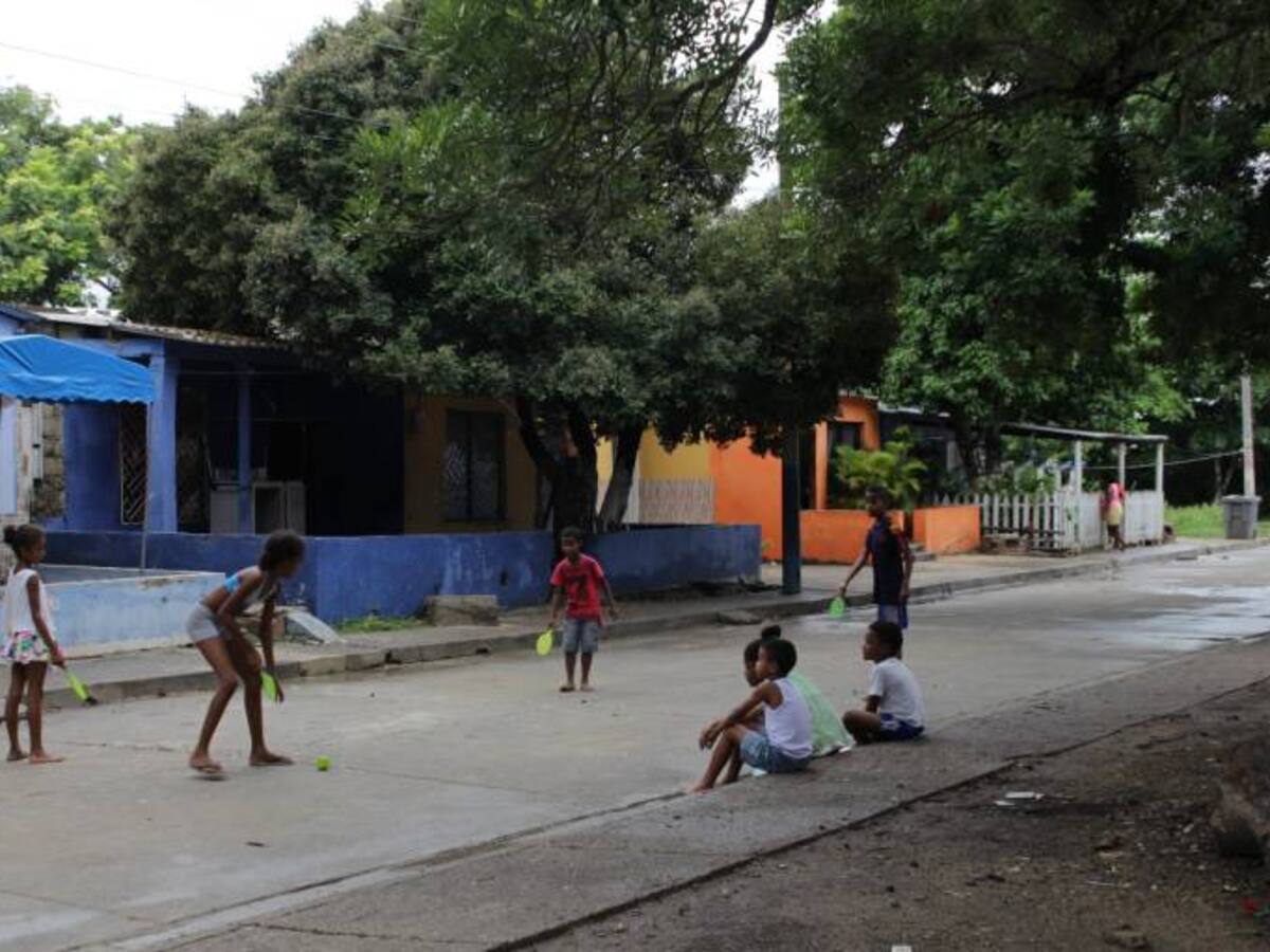 El papa nos hizo el milagro de pavimentar la calle: habitantes de San Francisco, Cartagena