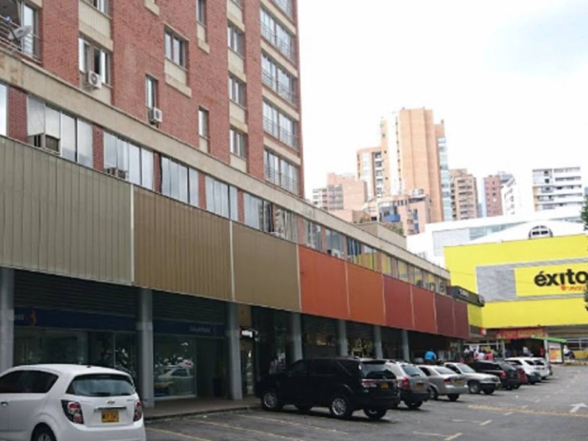 Abren nuevo punto de vacunación COVID en éxito Cabecera