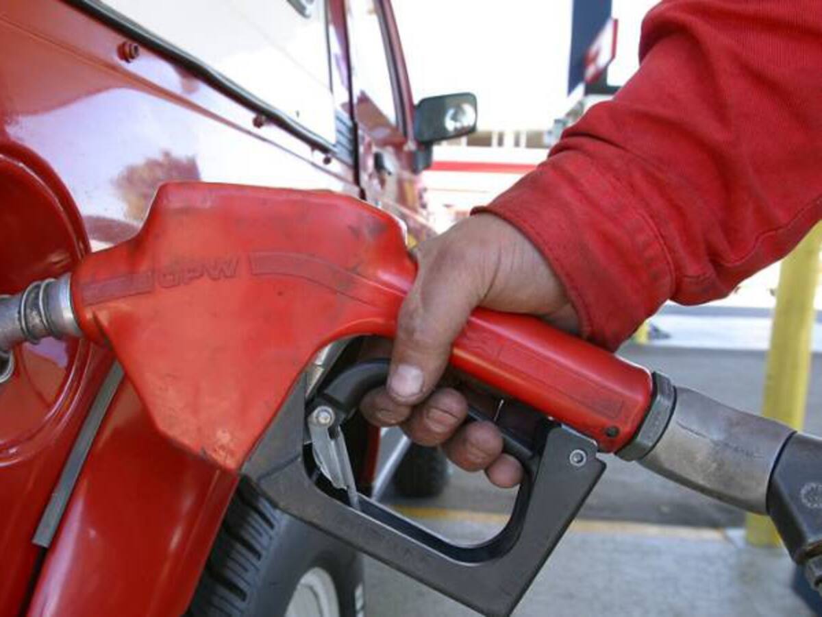 Gasolina en principales ciudades del país en diciembre alcanza los $ 10.000