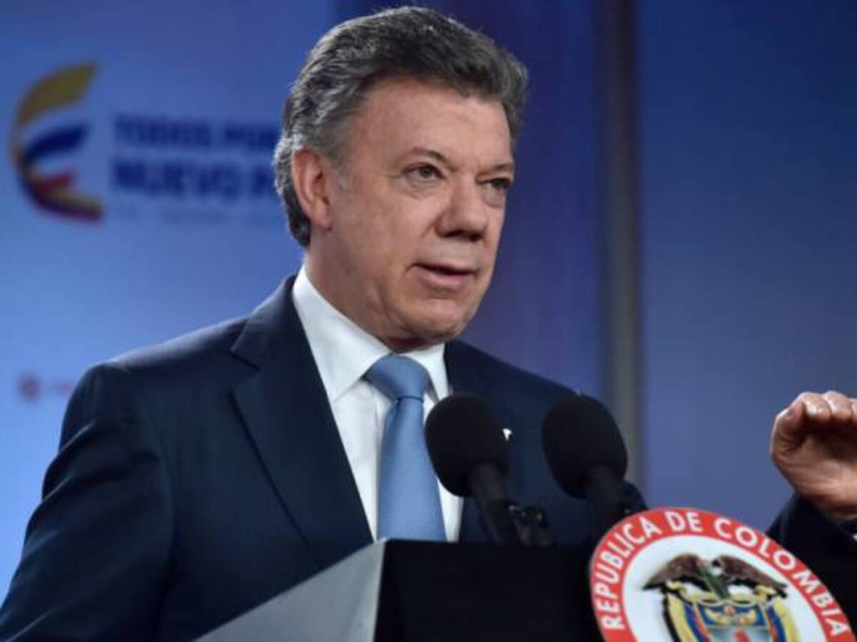 Santos pide que reforma tributaria sea aprobada antes de finalizar este año