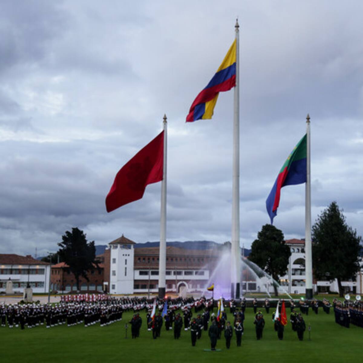 Petro anunció cambios en la cúpula militar para 2026: sale Almirante Francisco Cubides