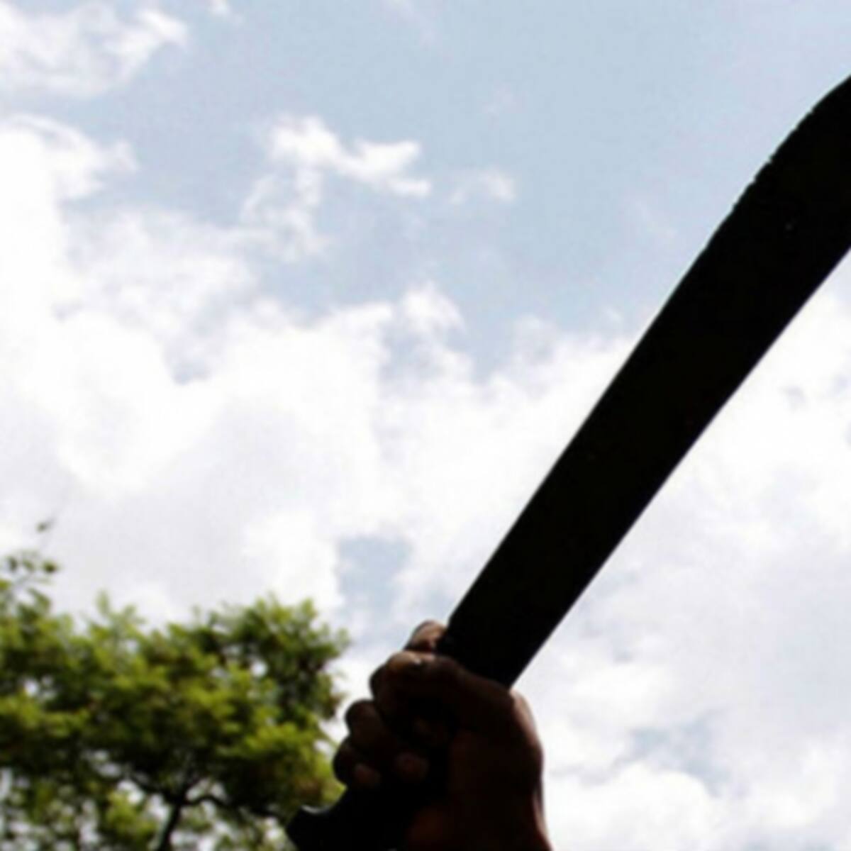 Un hombre fue asesinado con un machete en medio de una riña en Medellín