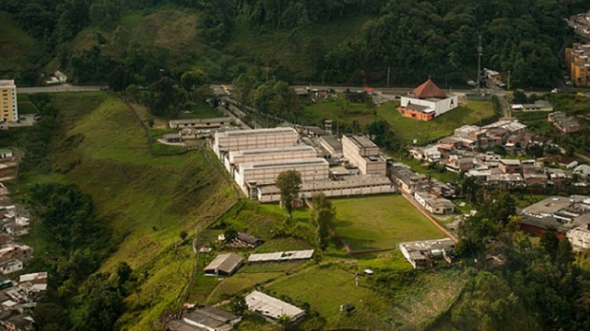 Imputan cargos a 3 reclusos en Manizales por, al parecer, ocultar droga