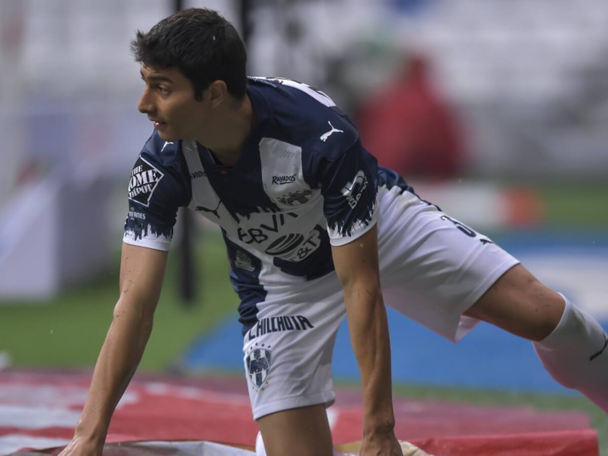 El reclamo de Stefan Medina a William Tesillo tras fuerte entrada