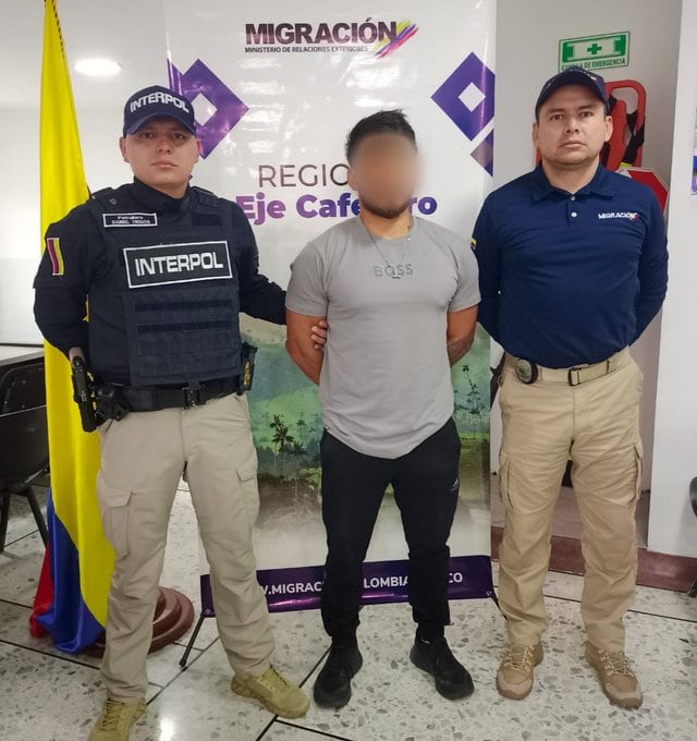 Peruano capturado en Migración en Armenia Foto: Cortesía Migración