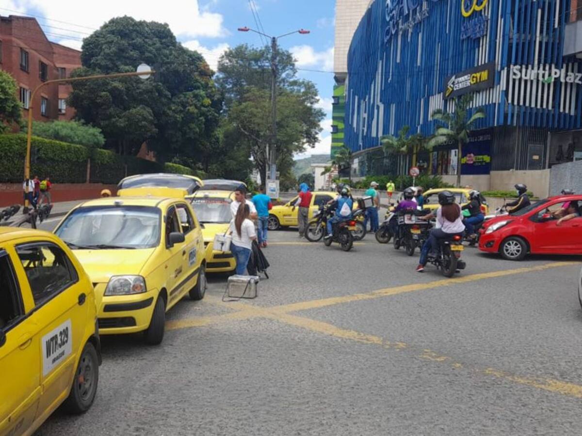 Estalló protesta del gremio trasportador en Ibagué