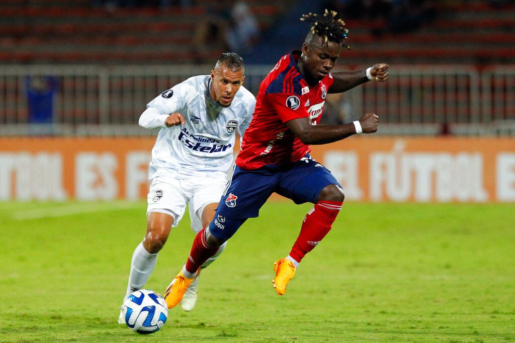 Independiente Medellín ante Metropolitanos por el partido de ida disputado en Medellín (Photo by Fredy BUILES / AFP) (Photo by FREDY BUILES/AFP via Getty Images)