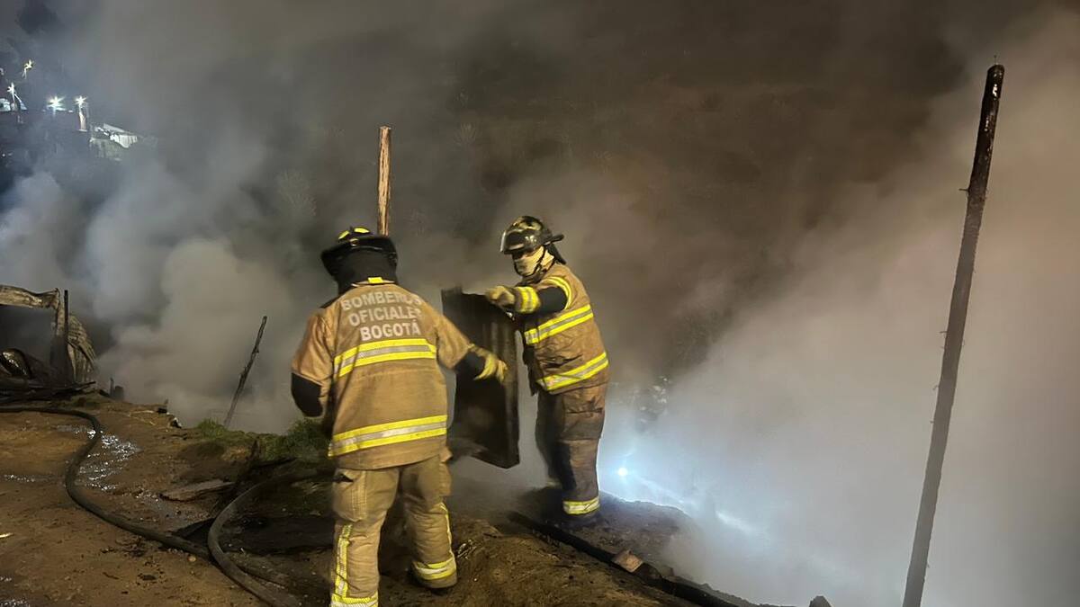 Incendio en Ciudad Bolívar deja 18 personas damnificadas y 5 viviendas afectadas