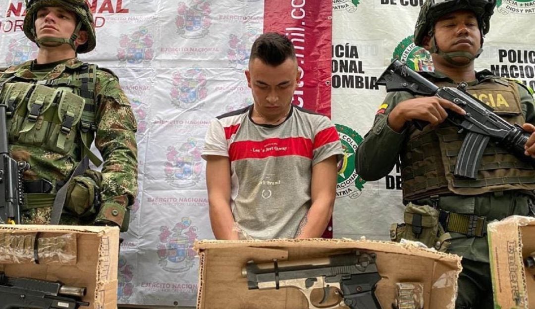 Diego Fernando Rivas Zuleta, alias "Simón", es uno de los dos presuntos responsables de la masacre a 30 minutos de Buga en enero de 2021.