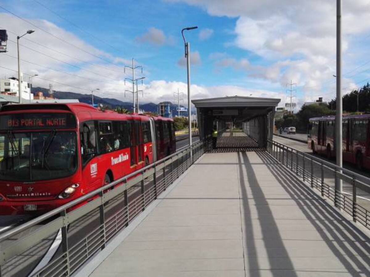 Transmilenio anuncia ampliación de 70 estaciones del sistema