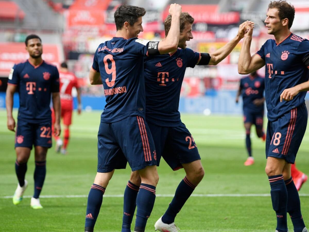 Bayern remontó ante el Leverkusen y continúa sólido por el título