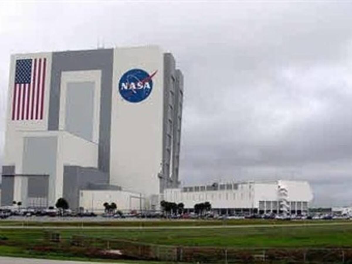 Estudiantes del Distrito viajan a la Nasa para participar en concurso de robótica