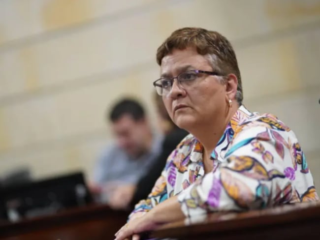 Luz María Múnera termina su cargo como superintendente ad hoc de Nueva EPS