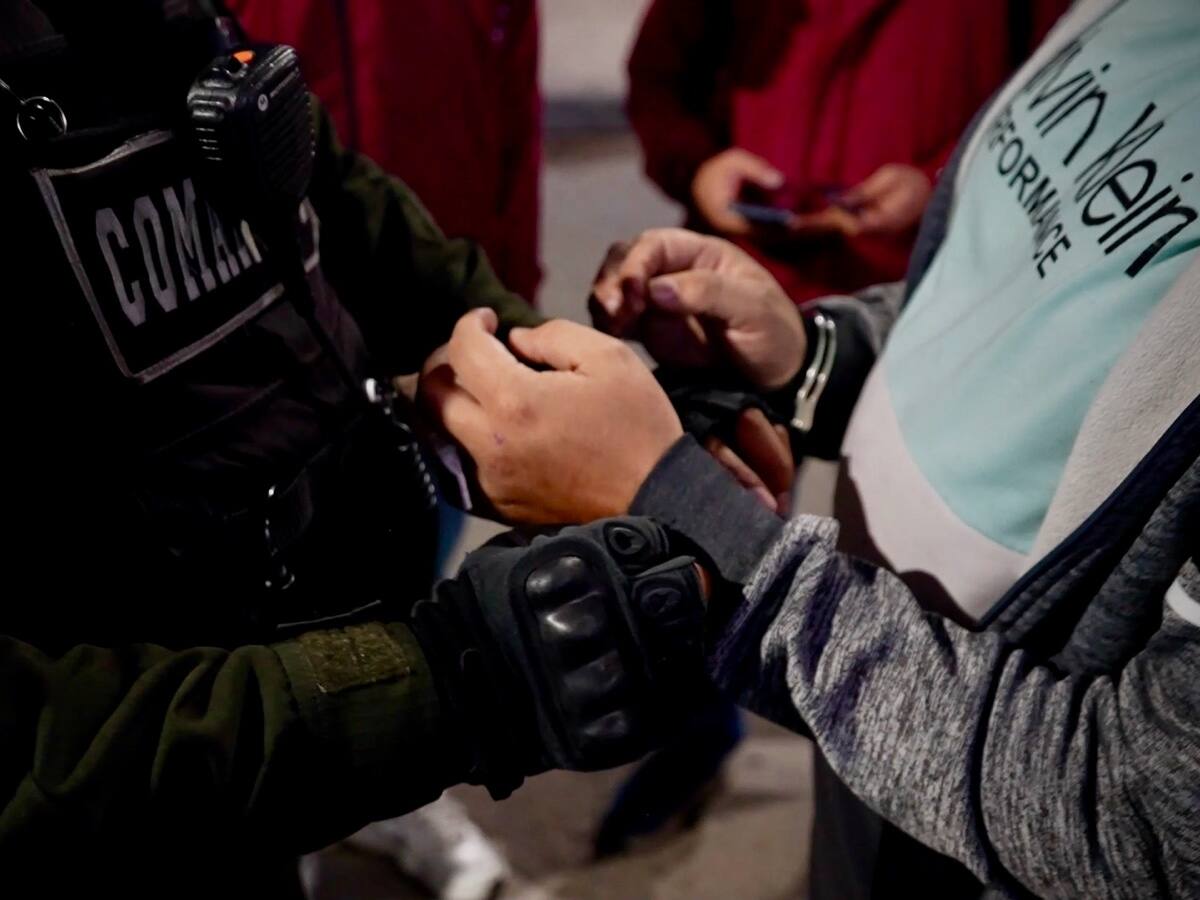 Un hombre fue sorprendido en un vehículo de reconocida marca con papeles falsos ¿Qué pasó?