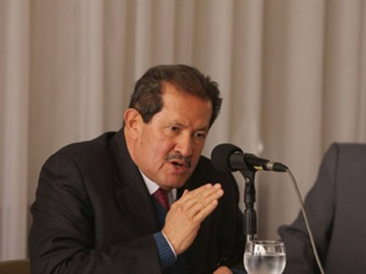 Vicepresidente propone movimiento nacional en contra de las ganancias exageradas en bancos