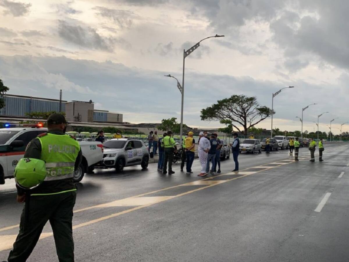 Autoridades suspendieron marcha a favor de Uribe en Gran Malecón del Río