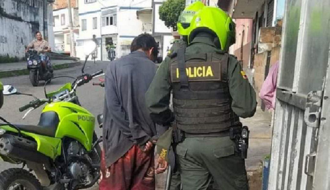 Hombre entró a robar y se quedó dormido