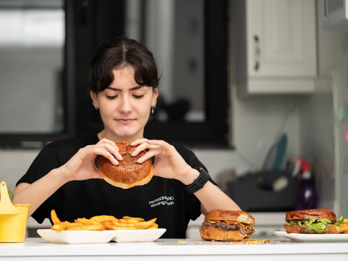 ¿Por qué hay personas que comen mucho y no engordan? Así funciona su metabolismo