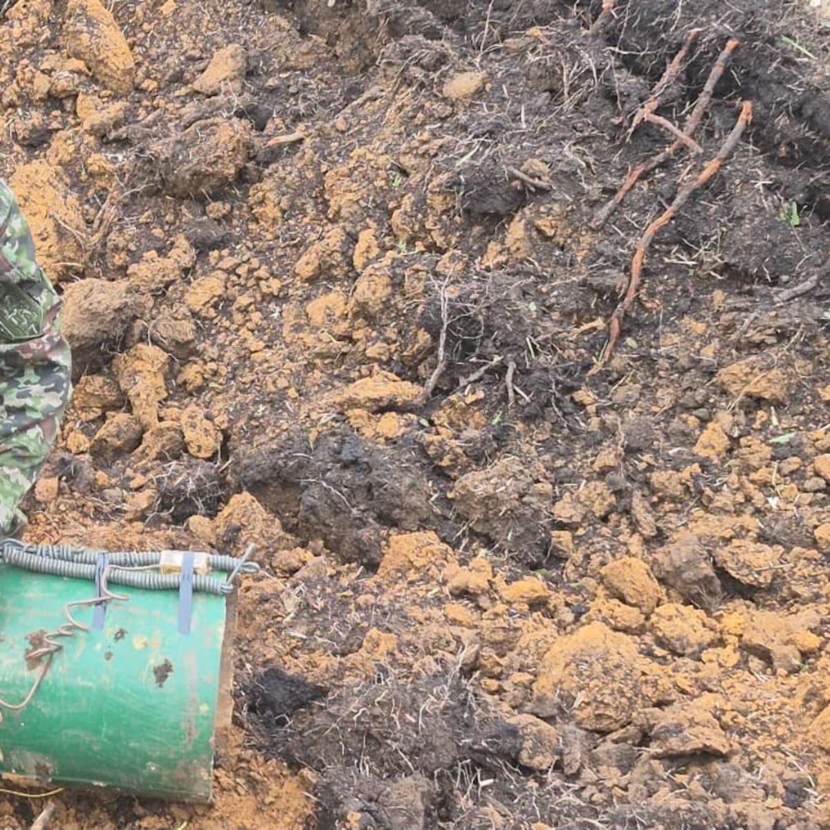 Persiste la amenaza de grupos armados ilegales en el Cauca por la instalación de explosivos