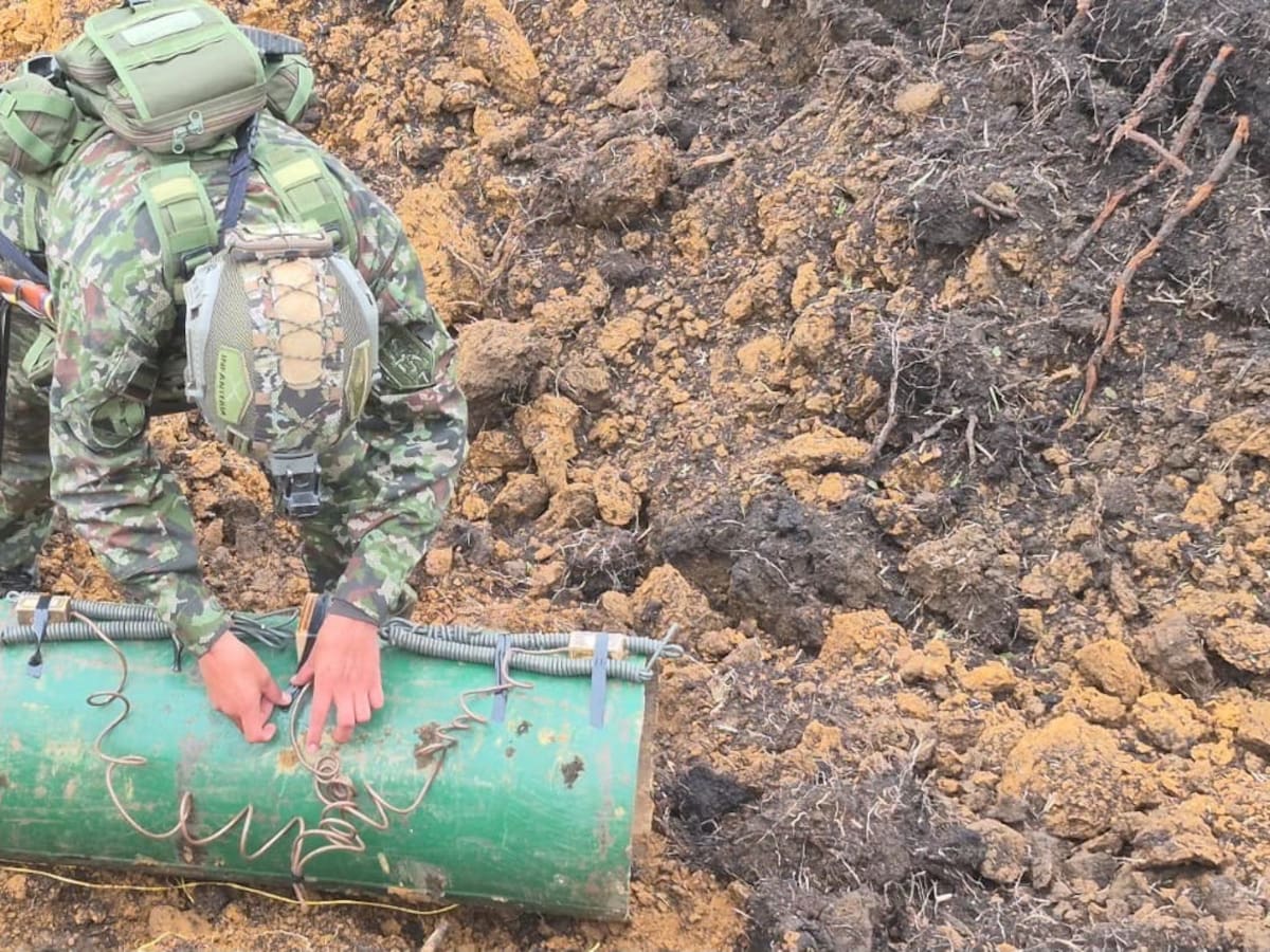 Persiste la amenaza de grupos armados ilegales en el Cauca por la instalación de explosivos