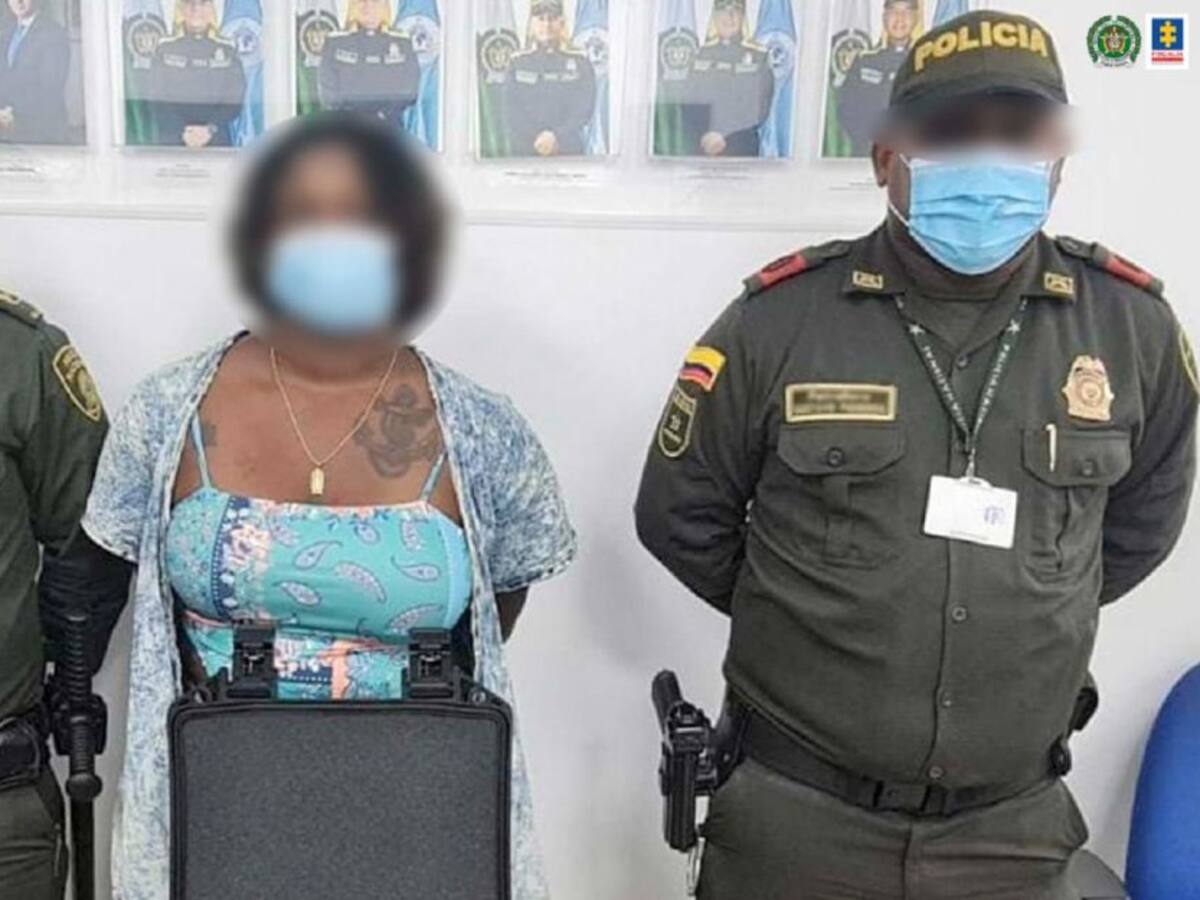 Ordenan prisión a norteamericana que intentó abordar avión con una 9mm